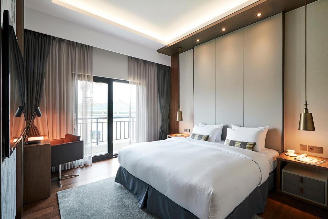 เดอะ สวีท โฮเทล เชจู Hotel ซอกวีโพ ภายนอก รูปภาพ