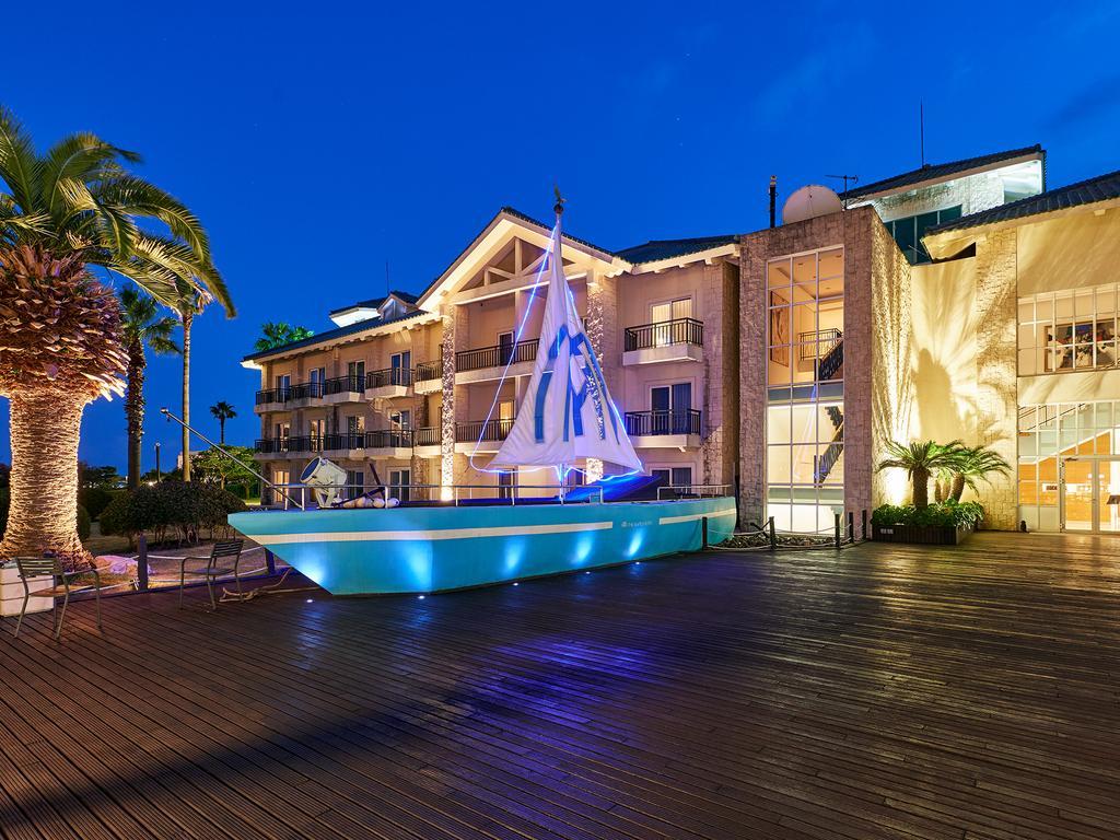เดอะ สวีท โฮเทล เชจู Hotel ซอกวีโพ ภายนอก รูปภาพ